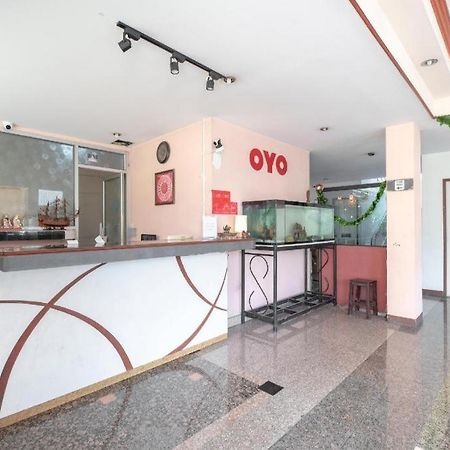 Oyo 519 B Min Airport Hotel Bangkok Bagian luar foto